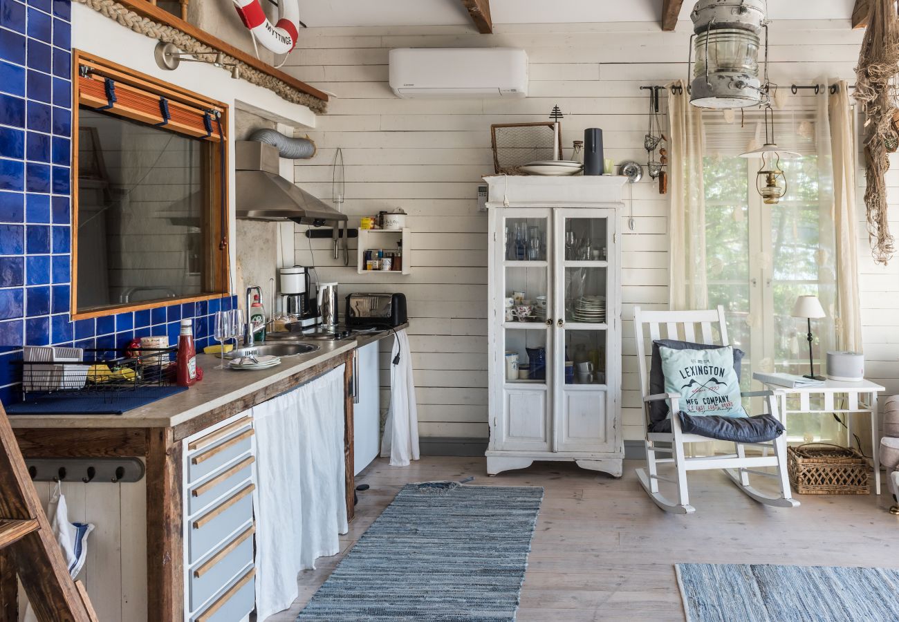 Ferienhaus in Värmdö - Urlaub direkt am Wasser vor den Türen Stockholm