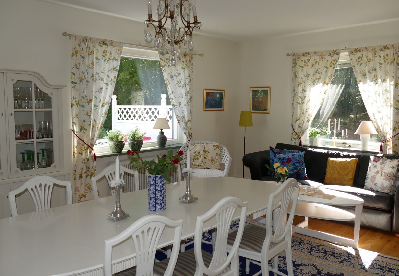 Ferienhaus in Ryd - Wunderbares Ferienhaus direkt am Åsnensee mit Booten, Kanus, Internet und deutschen Fernsehen