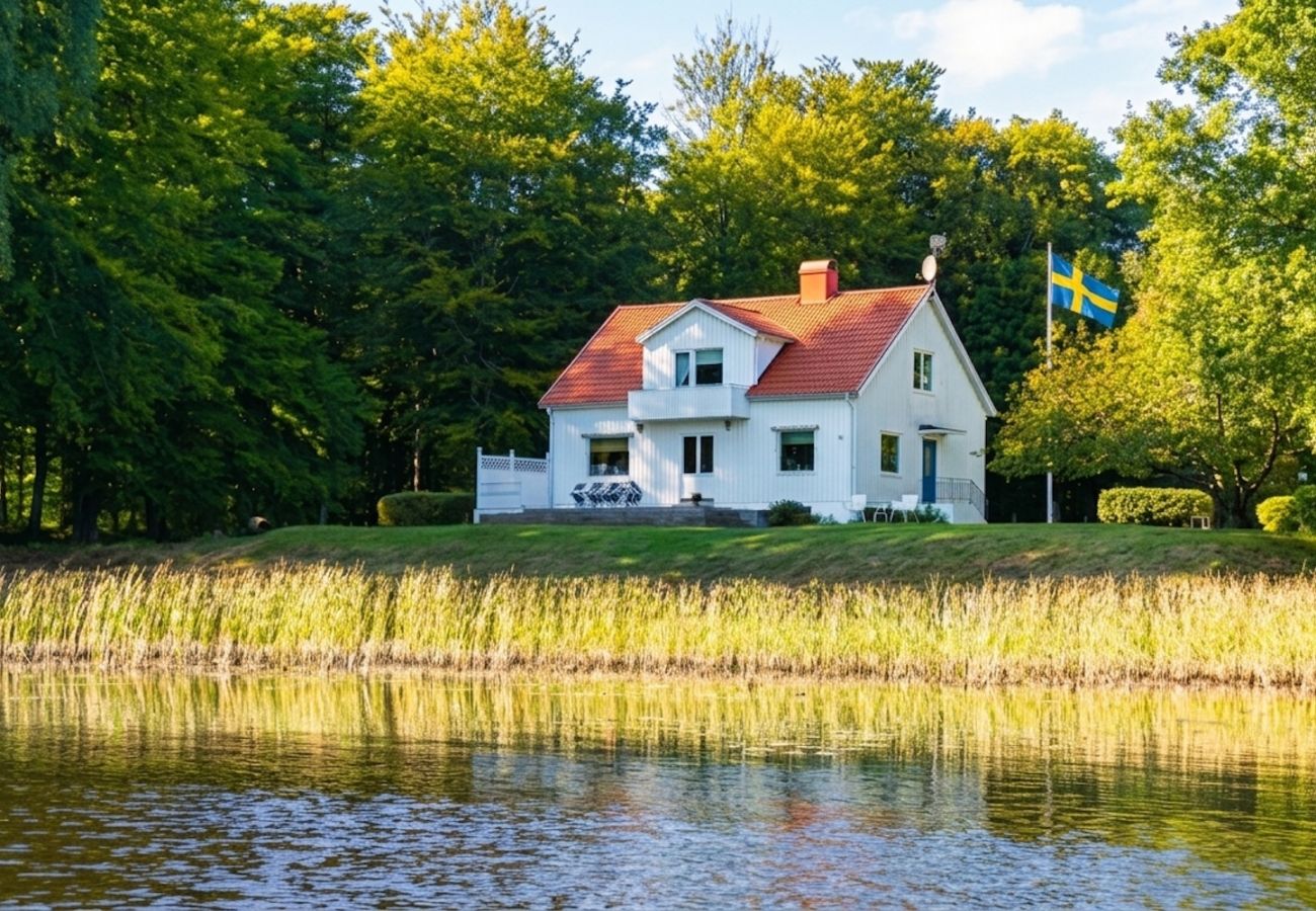 Ferienhaus in Ryd - Wunderbares Ferienhaus direkt am Åsnensee mit Booten, Kanus, Internet und deutschen Fernsehen