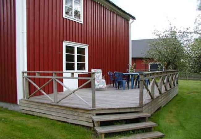 Ferienhaus in Lenhovda - Ferienhaus mit Boot mitten im schwedischen Glasreich