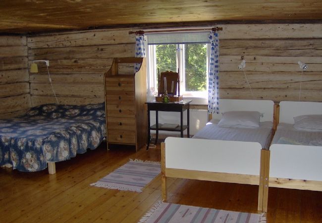 Ferienhaus in Gränna - Ferienhaus auf einem Seegrundstück mit Badestelle, Steg sowie einer Sauna
