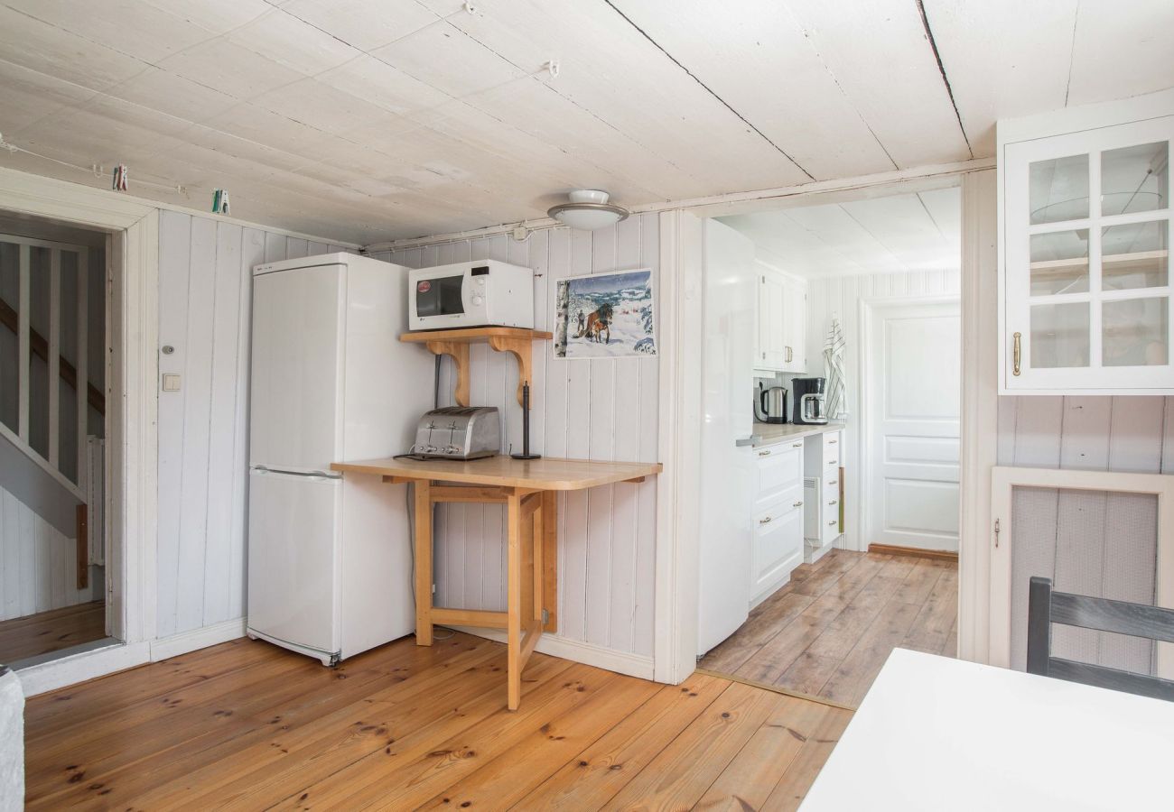 Ferienhaus in Gränna - Ferienhaus auf einem Seegrundstück mit eigener Badestelle, Boot sowie einer Sauna
