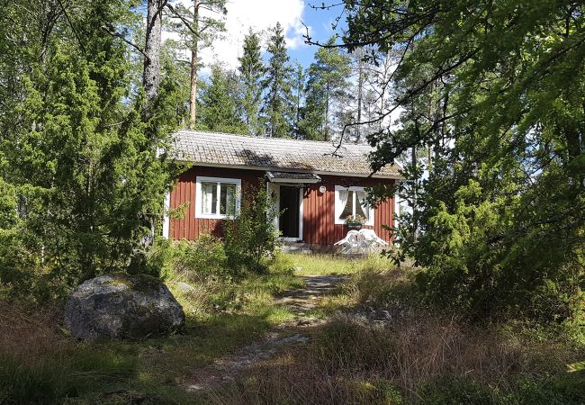 Ferienhaus in Älmeboda - Urlaub in den Wäldern Smålands