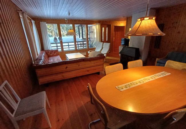 Ferienhaus in Årjäng - Wildnis- und Angelurlaub am See mit Boot im wunderschönen Värmland