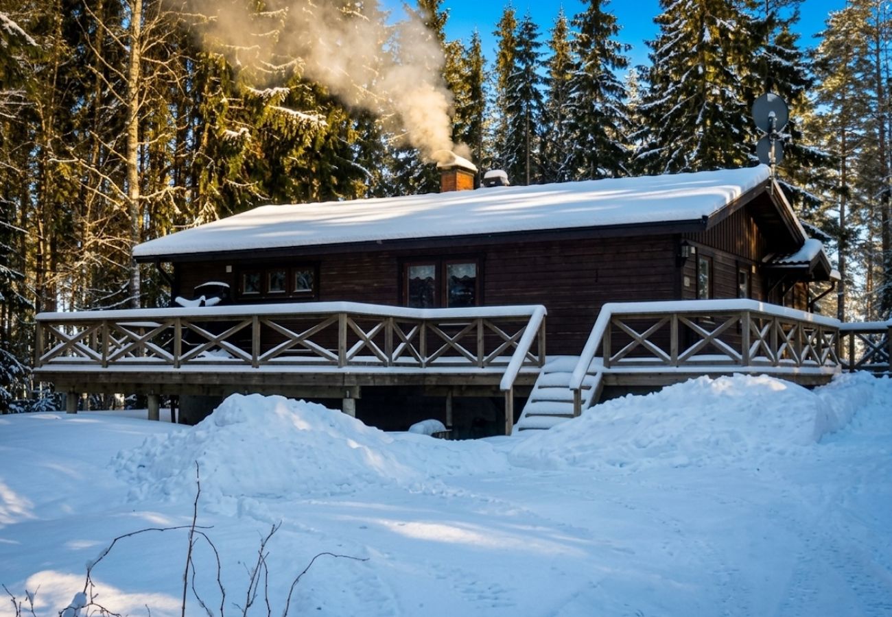 Ferienhaus in Årjäng - Wildnis- und Angelurlaub am See mit Boot & Sauna im wunderschönen Värmland