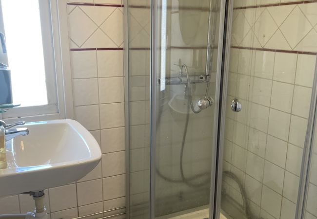 Ferienhaus in Älvsjö - Urlaub im Grünen und Stockholm vor der Tür Ferienhaus in Älvsjö - Urlaub im Grünen und Stockholm vor der Tür