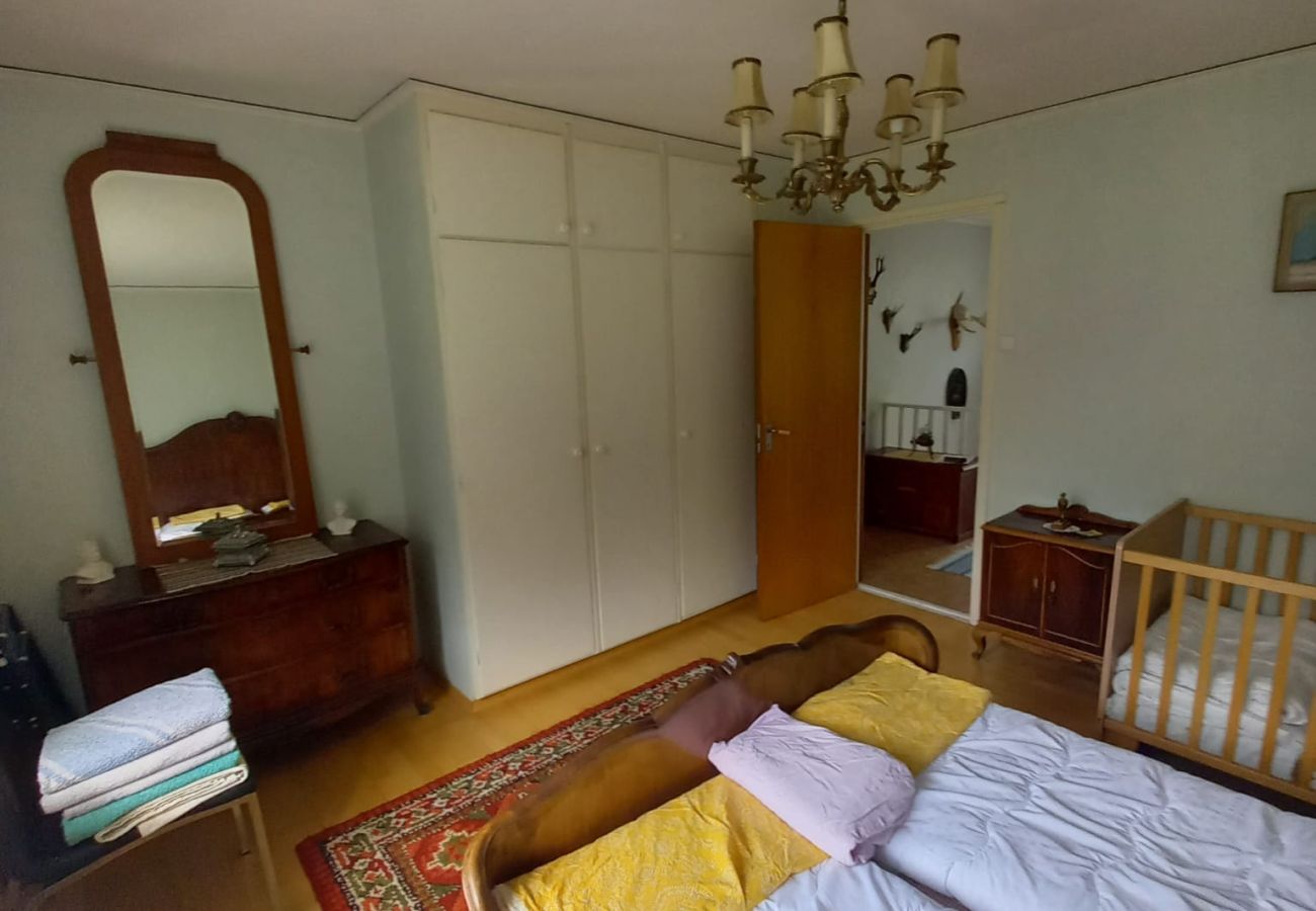 Ferienhaus in Korsberga - Rot-weisses Ferienhaus in Småland in Seenähe mit Boot
