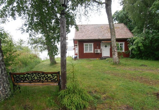 Ferienhaus in Björklinge - Lakeside Uppland