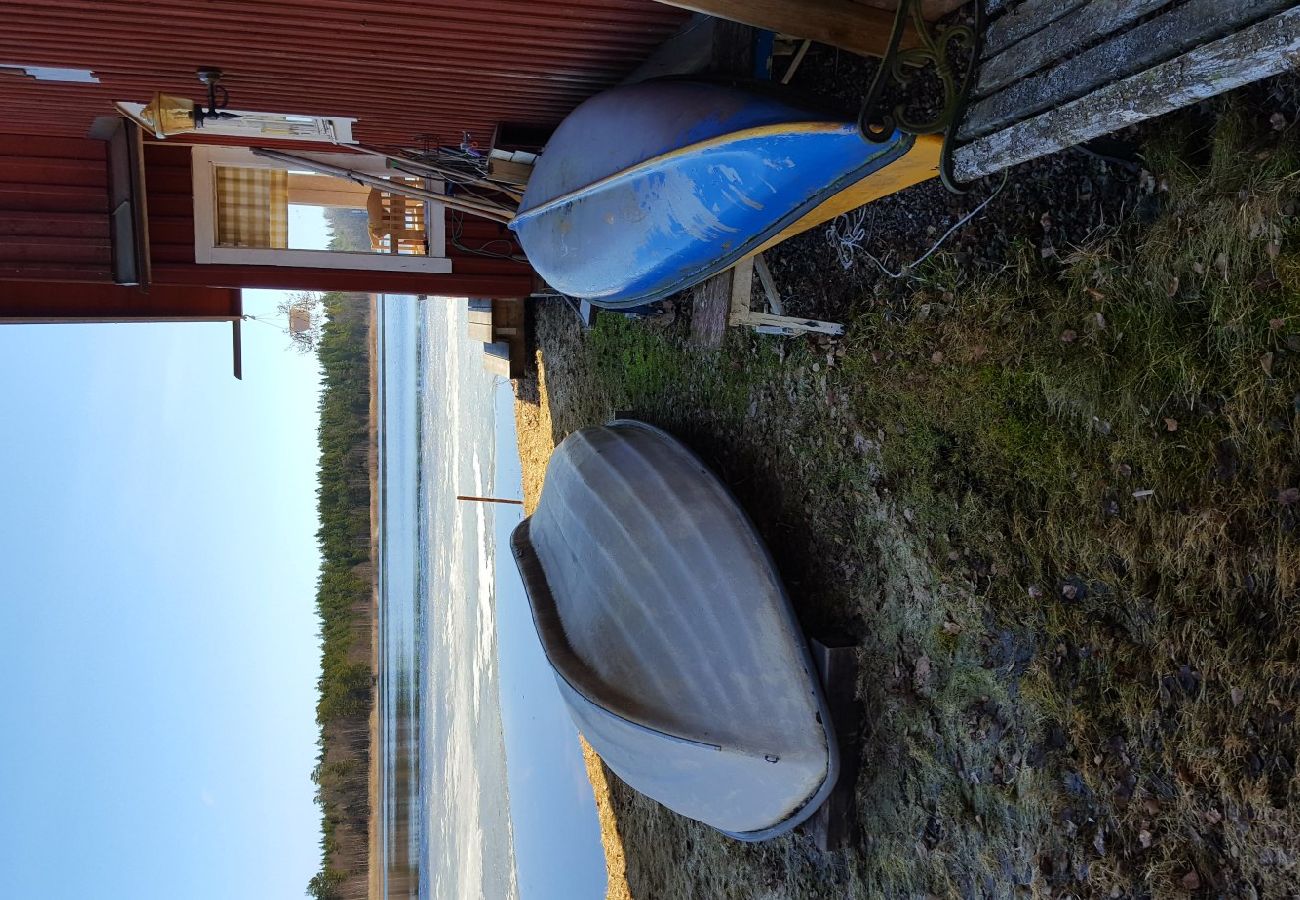 Ferienhaus in Björklinge - Ferienhaus am Wasser in Uppland