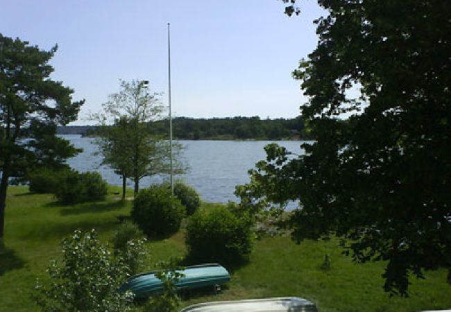 Ferienhaus in Vikbolandet - Auf einem Wassergrundstück mit eigenem Bootssteg