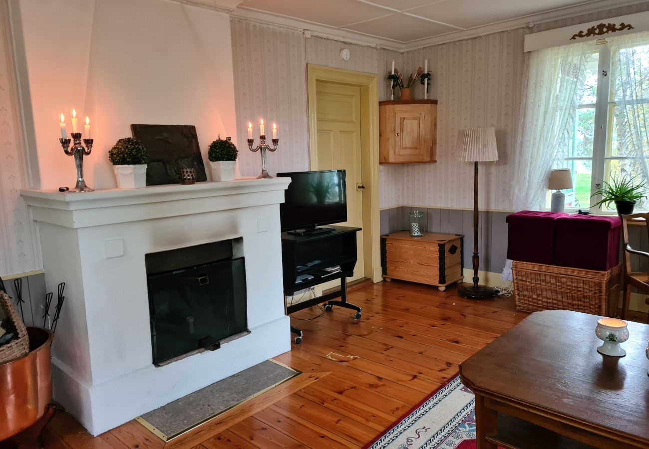 Ferienhaus in Vikbolandet - Auf einem Wassergrundstück mit eigenem Bootssteg