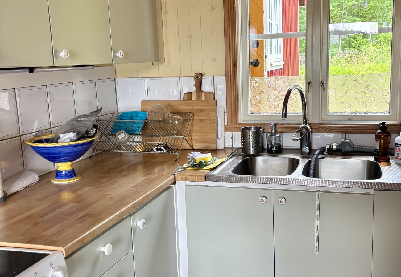 Ferienhaus in Mörlunda - Urlaub direkt am See in Småland und ohne Nachbarn