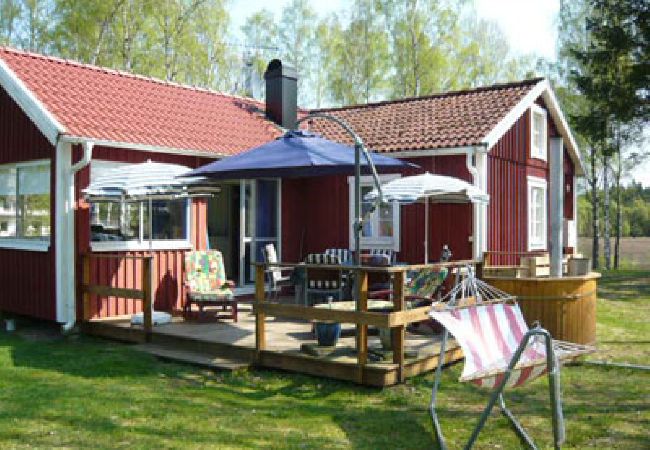 Ferienhaus in Markaryd - Ferienhaus in ruhige Lage, 300 Meter vom See