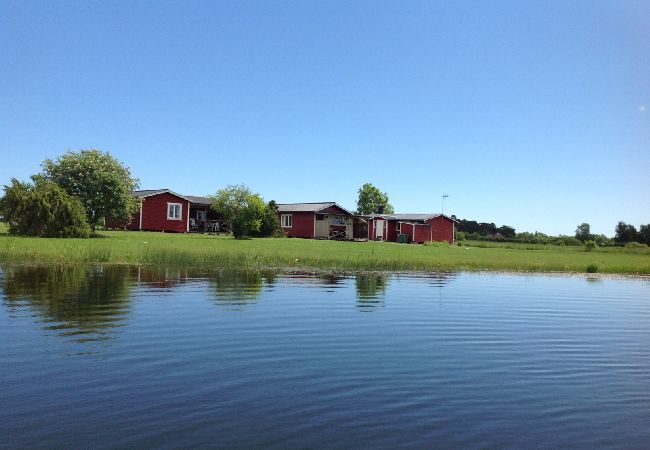 Ferienhaus in Köpingsvik - Urlaub auf Öland am See im Feriendorf