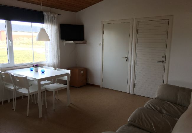 Ferienhaus in Köpingsvik - Urlaub auf Öland am See im Feriendorf