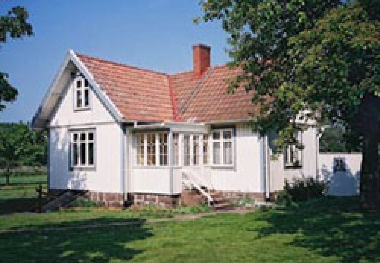 Ferienhaus in Fågelmara - Urlaub auf einem Bauernhof an der Ostseeküste