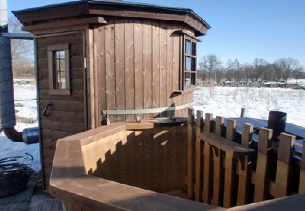 Ferienhaus in Fågelmara - Urlaub auf einem Bauernhof an der Ostseeküste