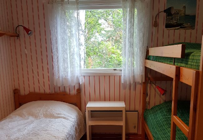 Ferienhaus in Valdemarsvik - Ferienhaus in den Schären an der Ostsee mit teilweise Meerblick Ferienhaus in Valdemarsvik - Ferienhaus in den Schären an der Ostsee mit teilweise Meerblick
