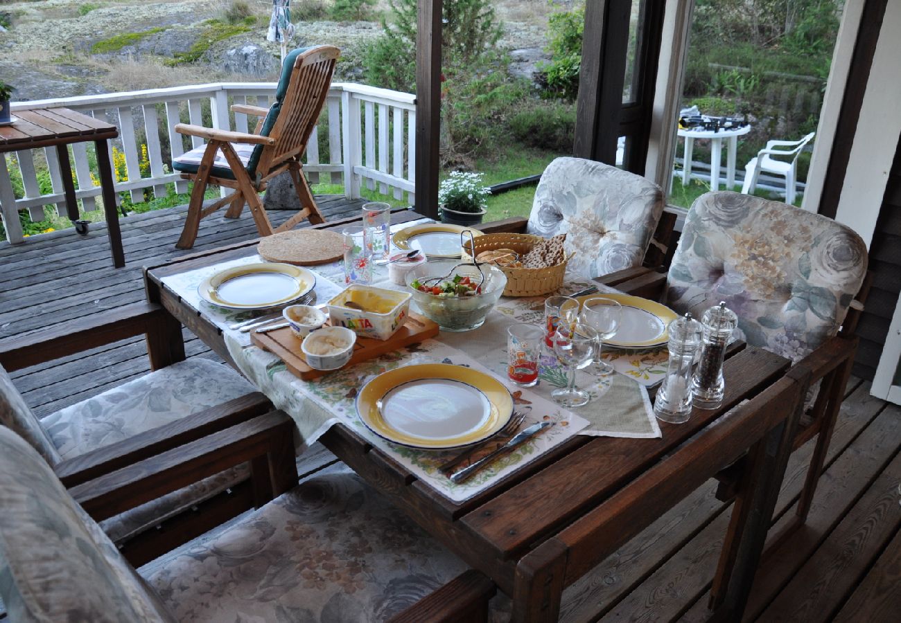 Ferienhaus in Valdemarsvik - Ferienhaus in den Schären an der Ostsee mit teilweise Meerblick