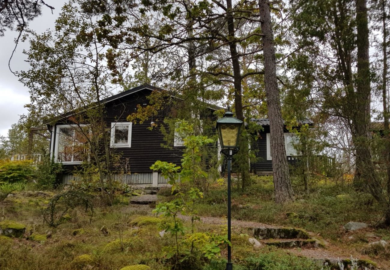 Ferienhaus in Valdemarsvik - Ferienhaus in den Schären an der Ostsee mit teilweise Meerblick
