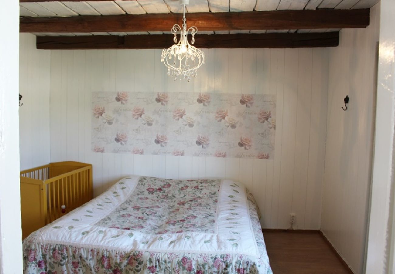 Ferienhaus in Väckelsång - Grosses Komfort-Ferienhaus mit privatem pool , Motorboot und Seeblick