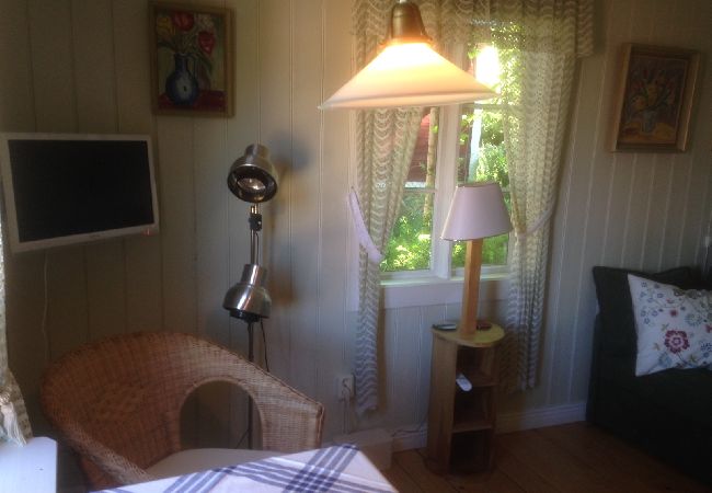 Ferienwohnung in Ljungskile - Lillstuga Ljungen Ferienwohnung in Ljungskile - Lillstuga Ljungen