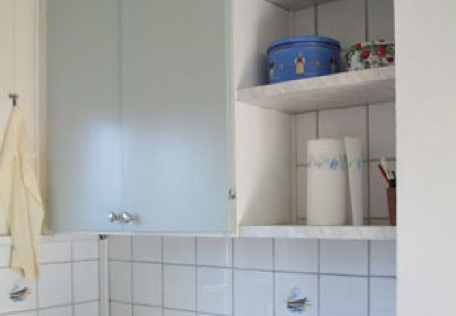 Ferienwohnung in Ljungskile - Lillstuga Ljungen Ferienwohnung in Ljungskile - Lillstuga Ljungen