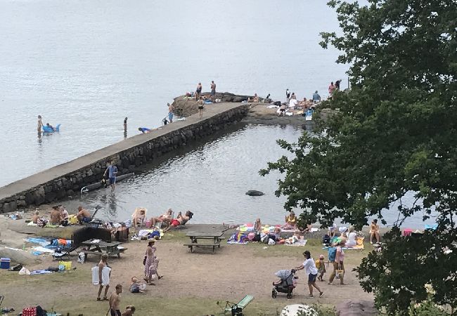 Ferienwohnung in Ljungskile - Lillstuga Ljungen Ferienwohnung in Ljungskile - Lillstuga Ljungen