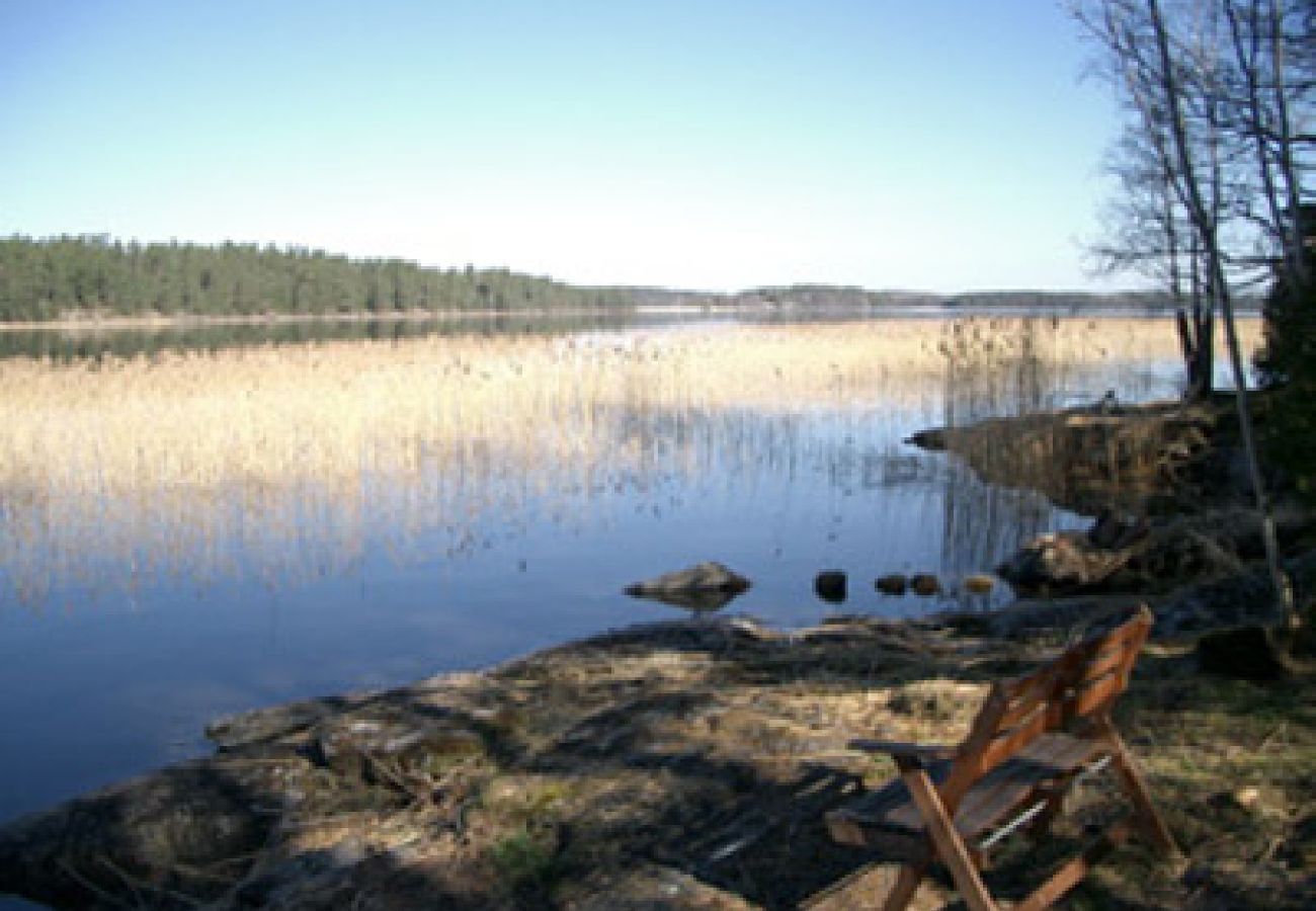 Ferienhaus in Köpmannebro - Ferienhaus am Ufer des Dalsland Kanals