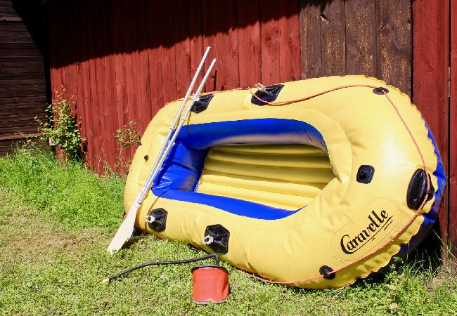 Ferienhaus in Sävsjöström - Urlaub in Alleinlage mitten im Wald mit Sauna und Kanu Ferienhaus in Sävsjöström - Urlaub in Alleinlage mitten im Wald mit Sauna und Kanu
