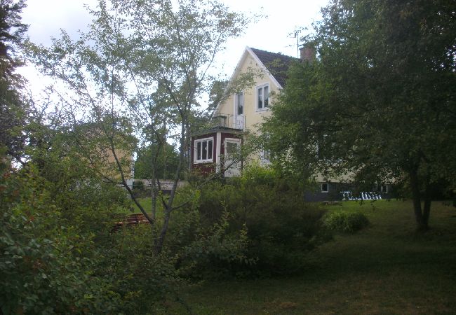 Ferienhaus in Ruda - Schönes Ferienhaus am Waldrand bei Högsby