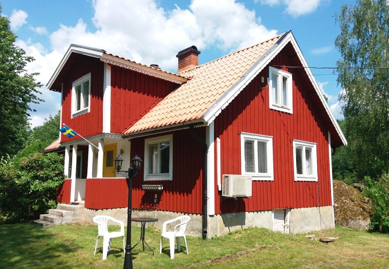 Ferienhaus in Tving - Naturparadies an einem kleinen See in Südschweden