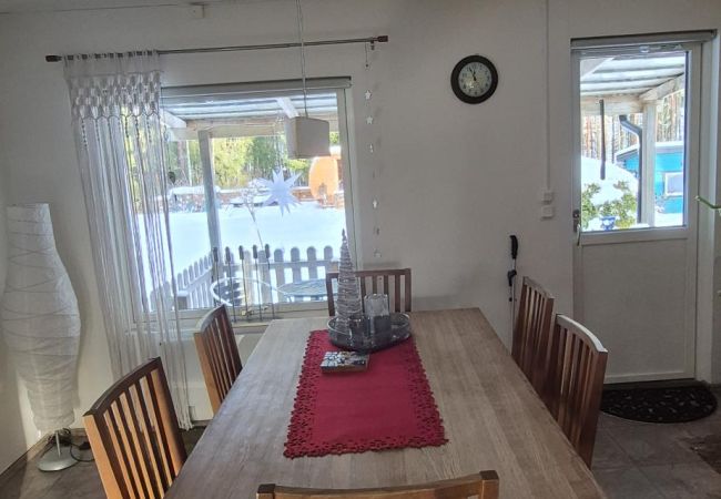 Ferienhaus in Flen - Ferienhaus im Herzen von Sörmland mit Sauna und Spa (mietbar) Ferienhaus in Flen - Ferienhaus im Herzen von Sörmland mit Sauna und Spa (mietbar)