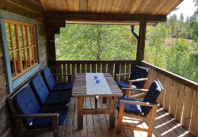 Ferienhaus in Horn - Schönes Block-Ferienhaus unweit vom See mit Möglichkeit zur Motorbootmiete Ferienhaus in Horn - Schönes Block-Ferienhaus unweit vom See mit Möglichkeit zur Motorbootmiete