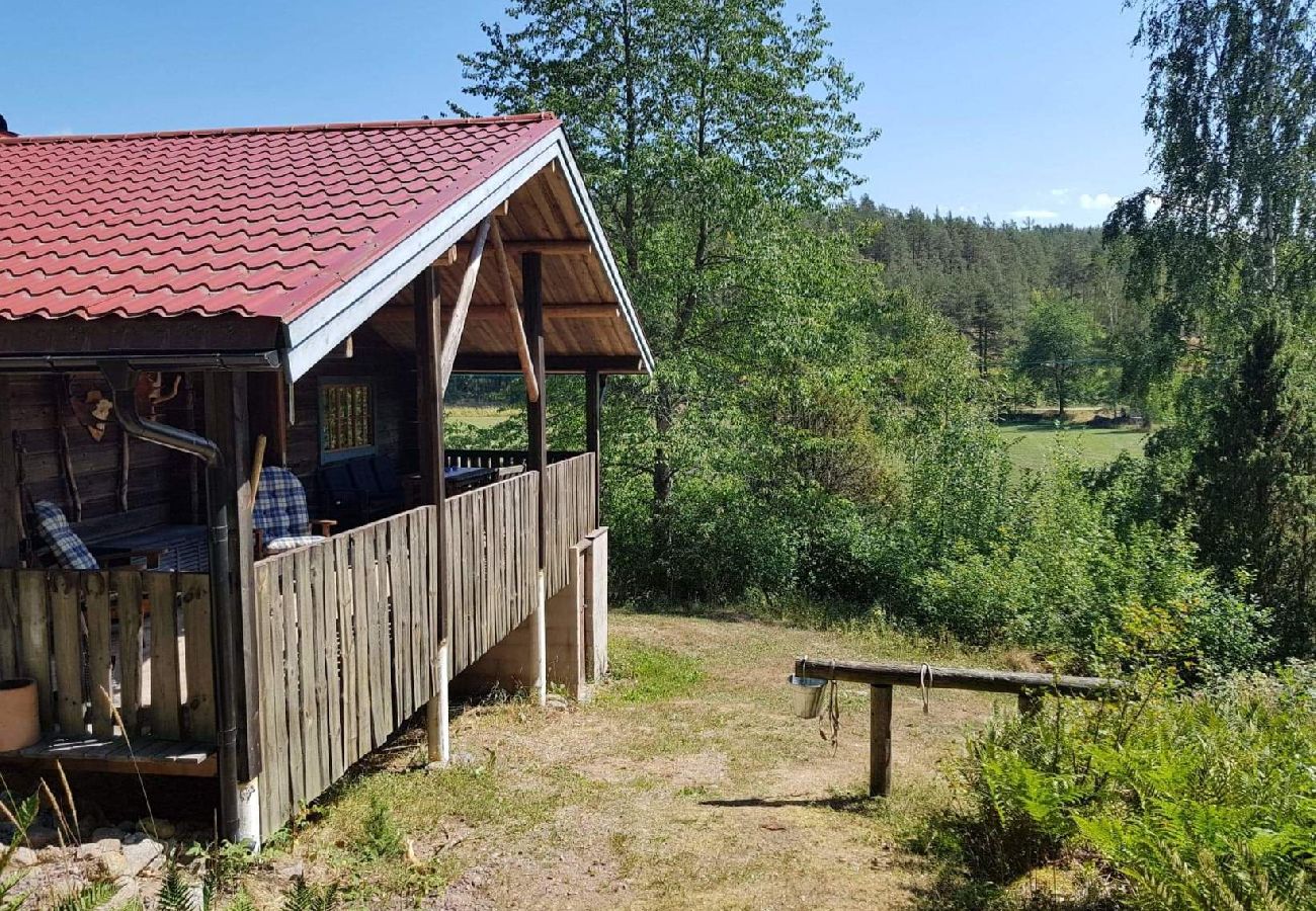 Ferienhaus in Horn - Schönes Block-Ferienhaus unweit vom See mit Möglichkeit zur Motorbootmiete