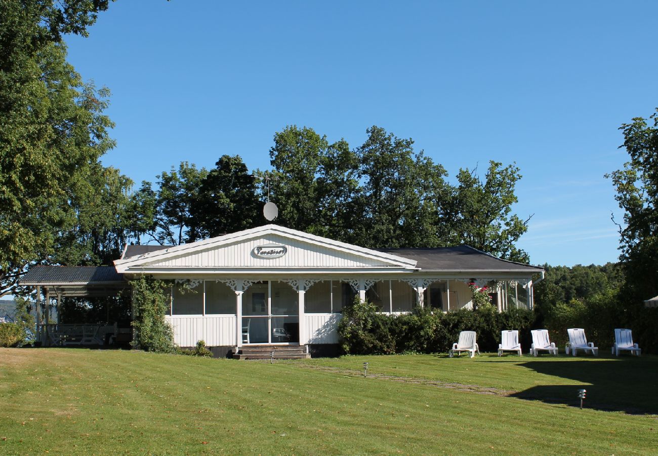 Ferienhaus in Ulricehamn - Grosses Ferienhaus mit Seeblick in Ulricehamn