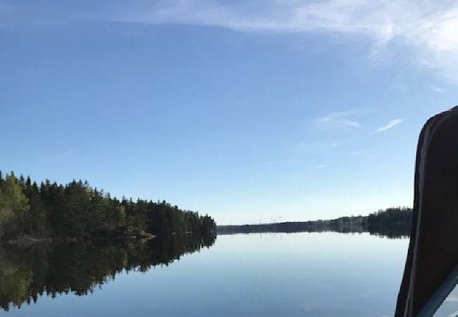 Ferienhaus in Kristinehamn - Ferienhaus mit Seeblick über den Kväggensee