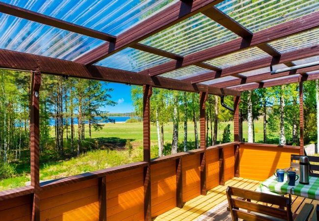 Ferienhaus in Kristinehamn - Ferienhaus mit Seeblick über den Kväggensee