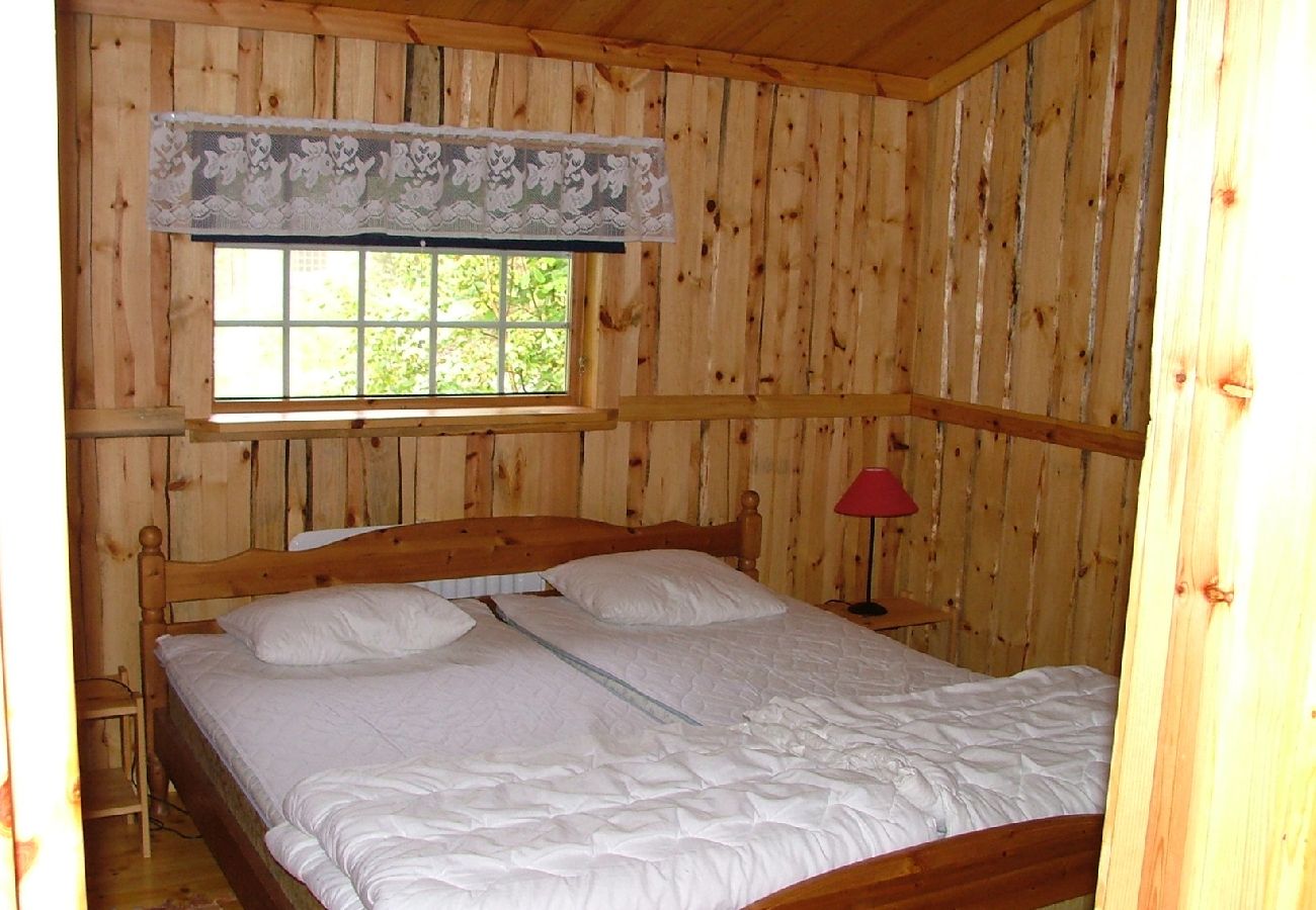 Ferienhaus in Horn - Gemütliche Blockhütte in Seenähe in wunderbarer Natur