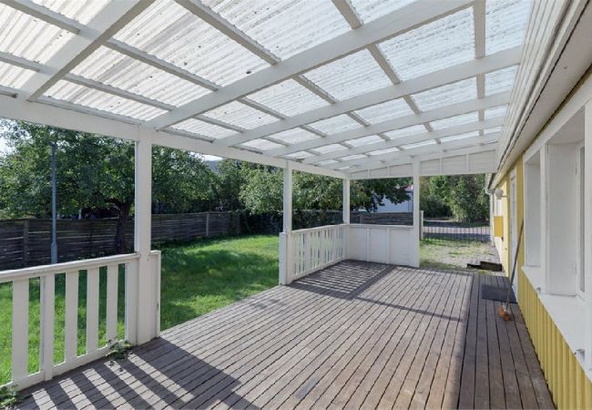 Ferienhaus in Ålem - Ostsee Urlaub mit viel Platz und Sonnenterrasse Ferienhaus in Ålem - Ostsee Urlaub mit viel Platz und Sonnenterrasse
