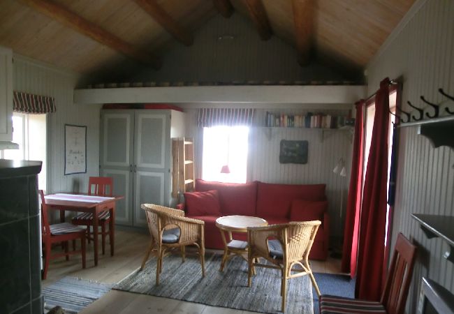 Ferienhaus in Kopparberg - Komplett renoviertes Ferienhaus am See in Bergslagen
