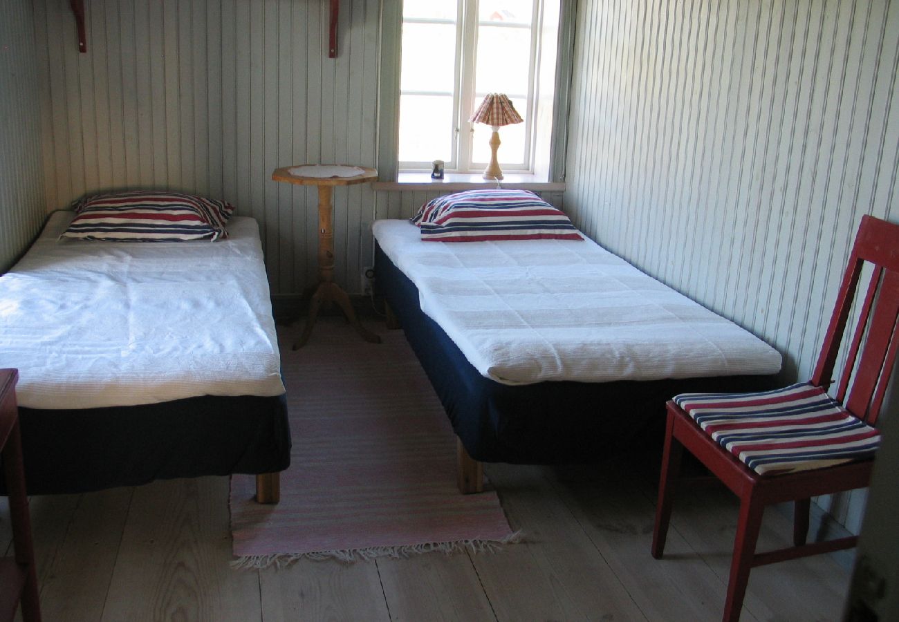 Ferienhaus in Storå - Komplett renoviertes Ferienhaus am See in Bergslagen