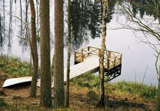 Ferienhaus in Bjärnum - 2 Ferienhäuser mit Sauna und Whirlpool direkt am See