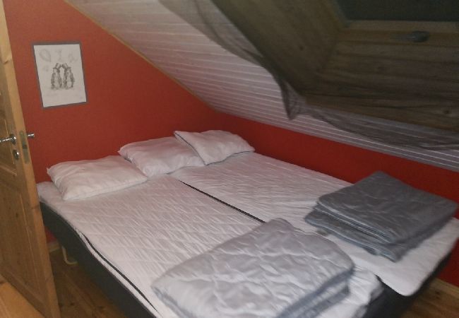 Ferienhaus in Bjärnum - 2 Ferienhäuser mit Sauna und Whirlpool direkt am See Ferienhaus in Bjärnum - 2 Ferienhäuser mit Sauna und Whirlpool direkt am See