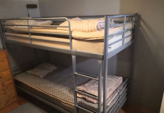 Ferienhaus in Bjärnum - 2 Ferienhäuser mit Sauna und Whirlpool direkt am See Ferienhaus in Bjärnum - 2 Ferienhäuser mit Sauna und Whirlpool direkt am See