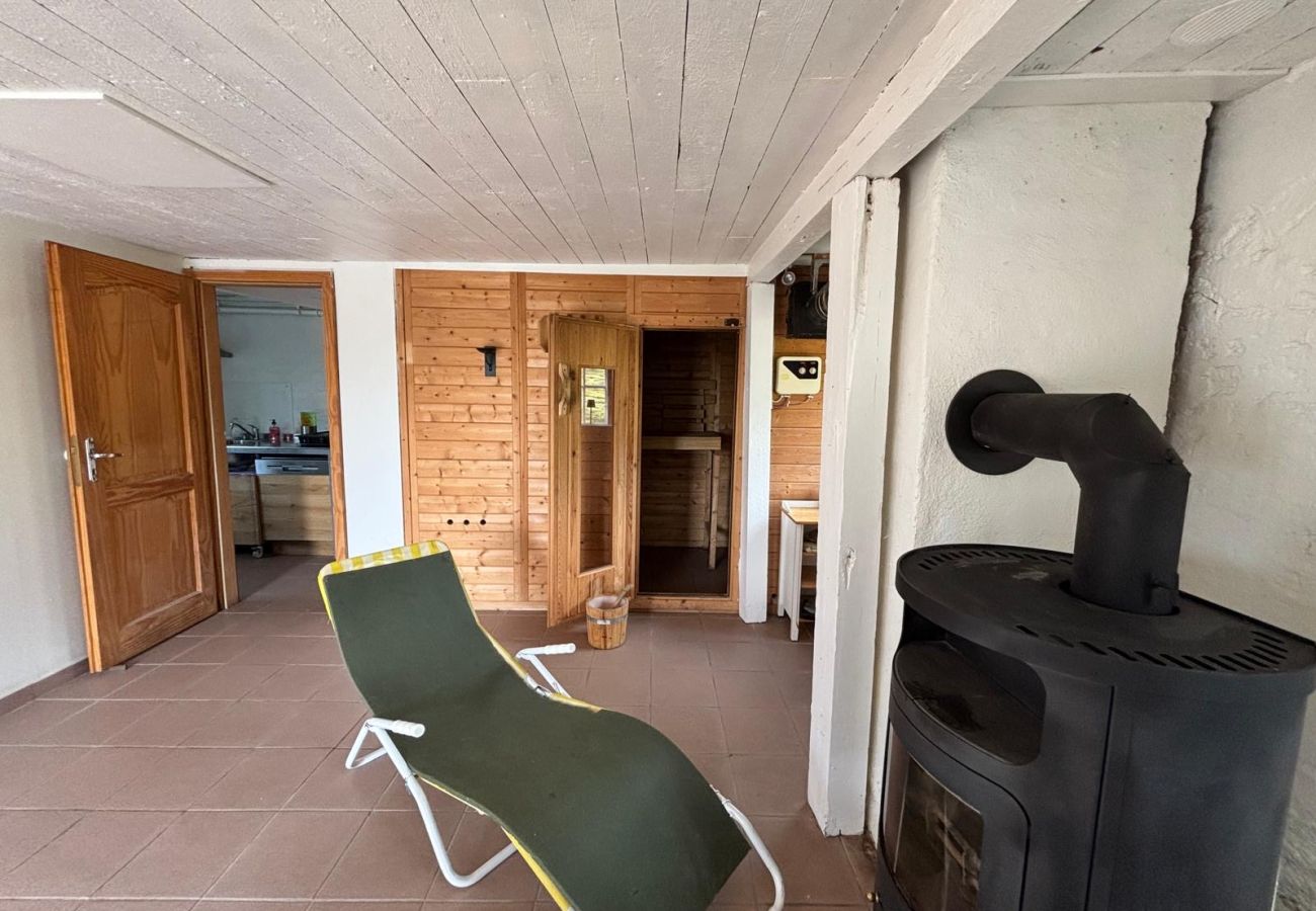 Ferienhaus in Hagfors - Waldhof mit drei Gebäuden für bis zu 14 Personen in absoluter Alleinlage