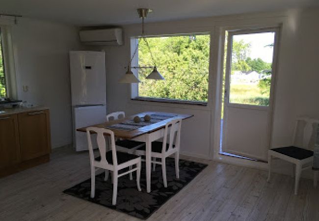 Ferienhaus in Höviksnäs - Lillstugan 10B Ferienhaus in Höviksnäs - Lillstugan 10B