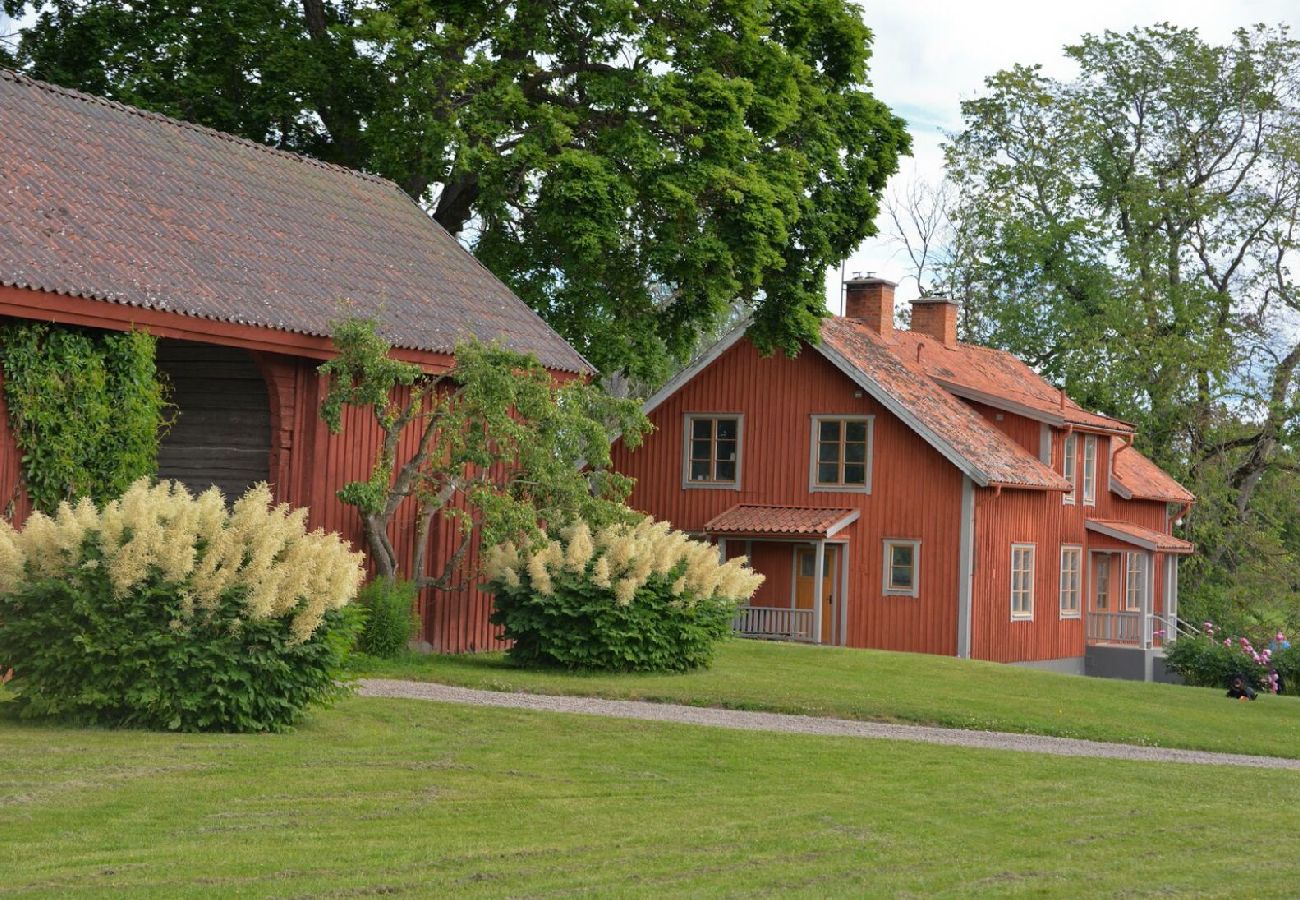 Ferienwohnung in Sköldinge - Lägenhet Prästgården