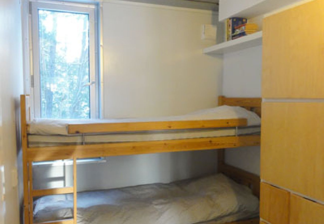 Ferienwohnung in Saltsjöbaden - Künstlervilla in den Schären Stockholms mit Meerblick nach drei Seiten