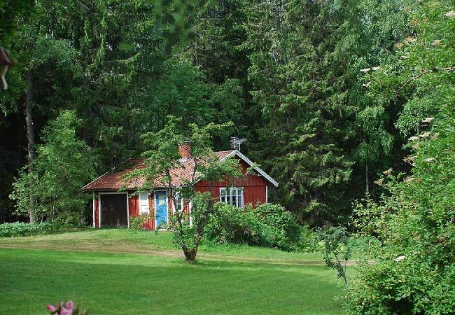 Ferienhaus in Finnerödja - Källarstuga